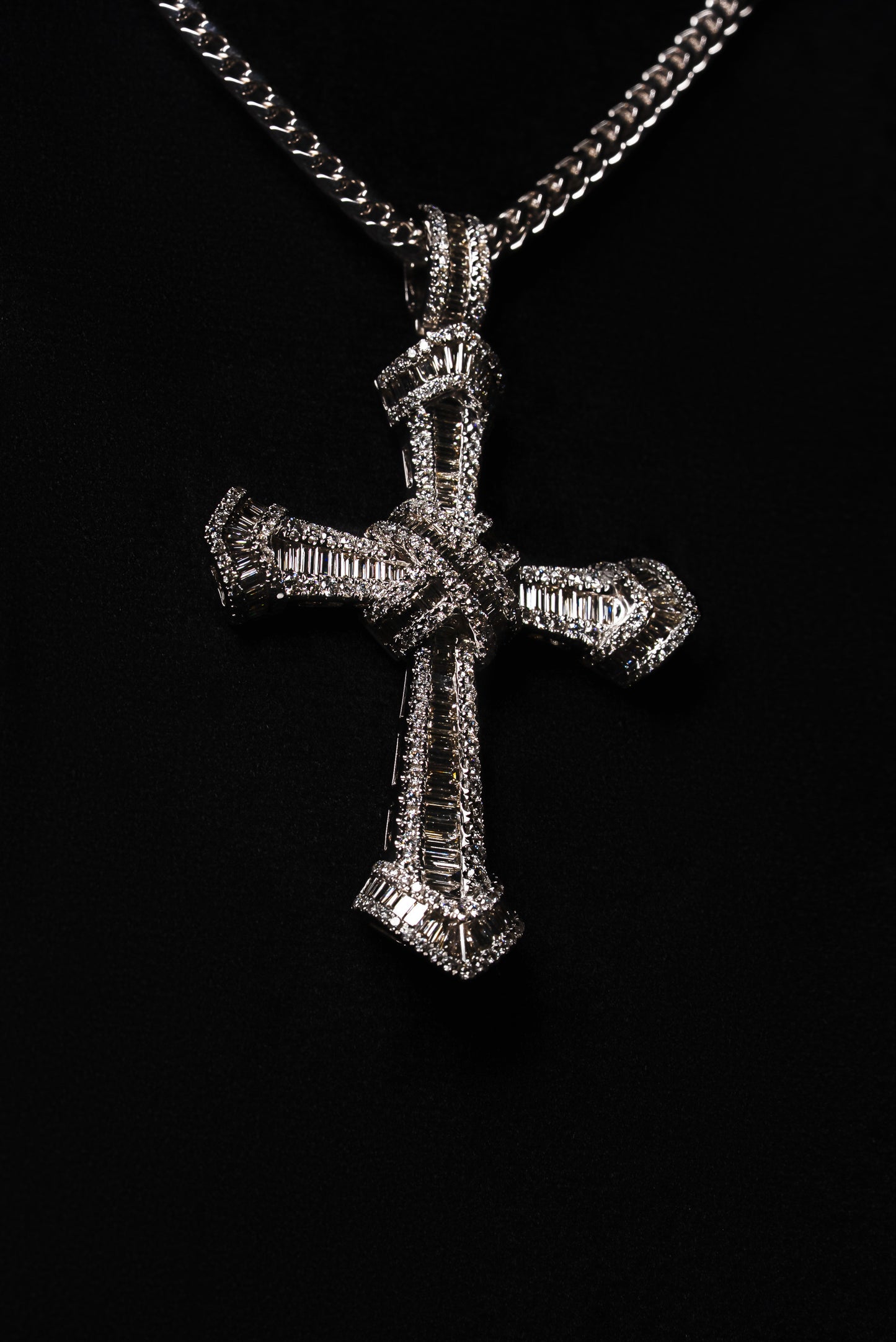 Diamond Baguette Cross Pendant 18k Solid White Gold 4.00ctw