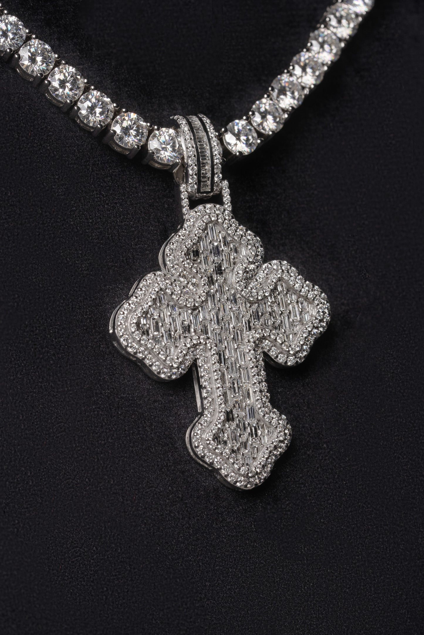 Diamond Emerald Baguette Chrome Cross Pendant 18k Solid White Gold 4ctw