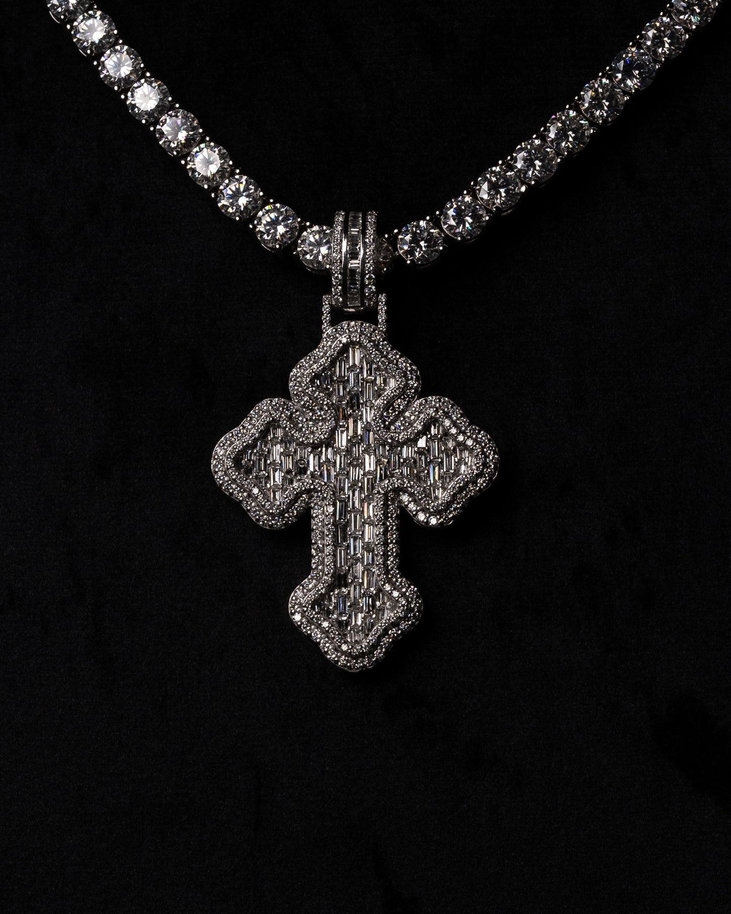 Diamond Emerald Baguette Chrome Cross Pendant 18k Solid White Gold 4ctw