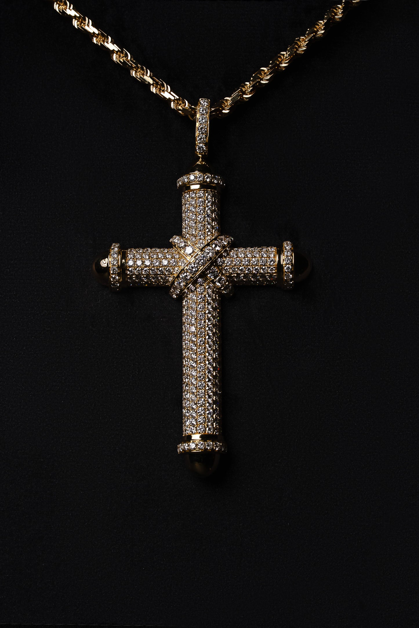 Diamond Pillar Cross Pendant 18k Solid Gold 11ctw