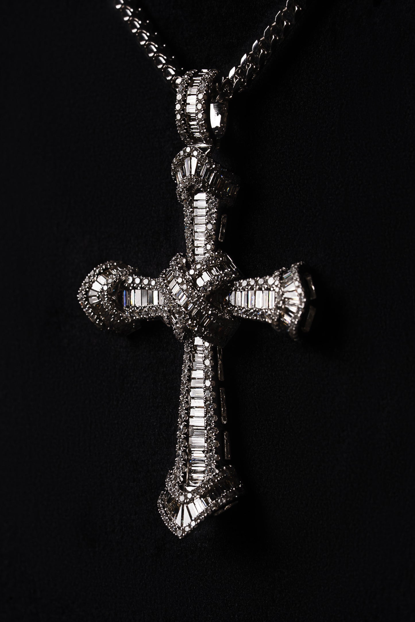 Diamond Baguette Cross Pendant 18k Solid White Gold 4.00ctw